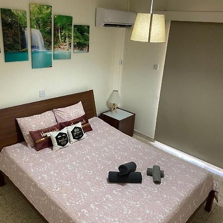Comfort Apartment Larnaca Luaran gambar