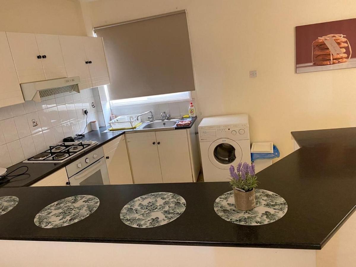 Comfort Apartment Larnaca Luaran gambar