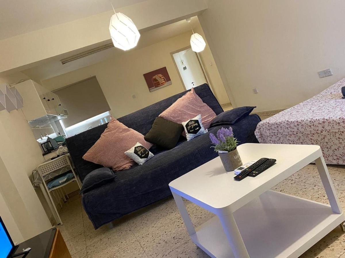 Comfort Apartment Larnaca Luaran gambar